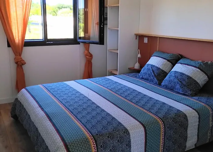 Maison Sur Pilotis Pensión Saint-Palais (Gironde)